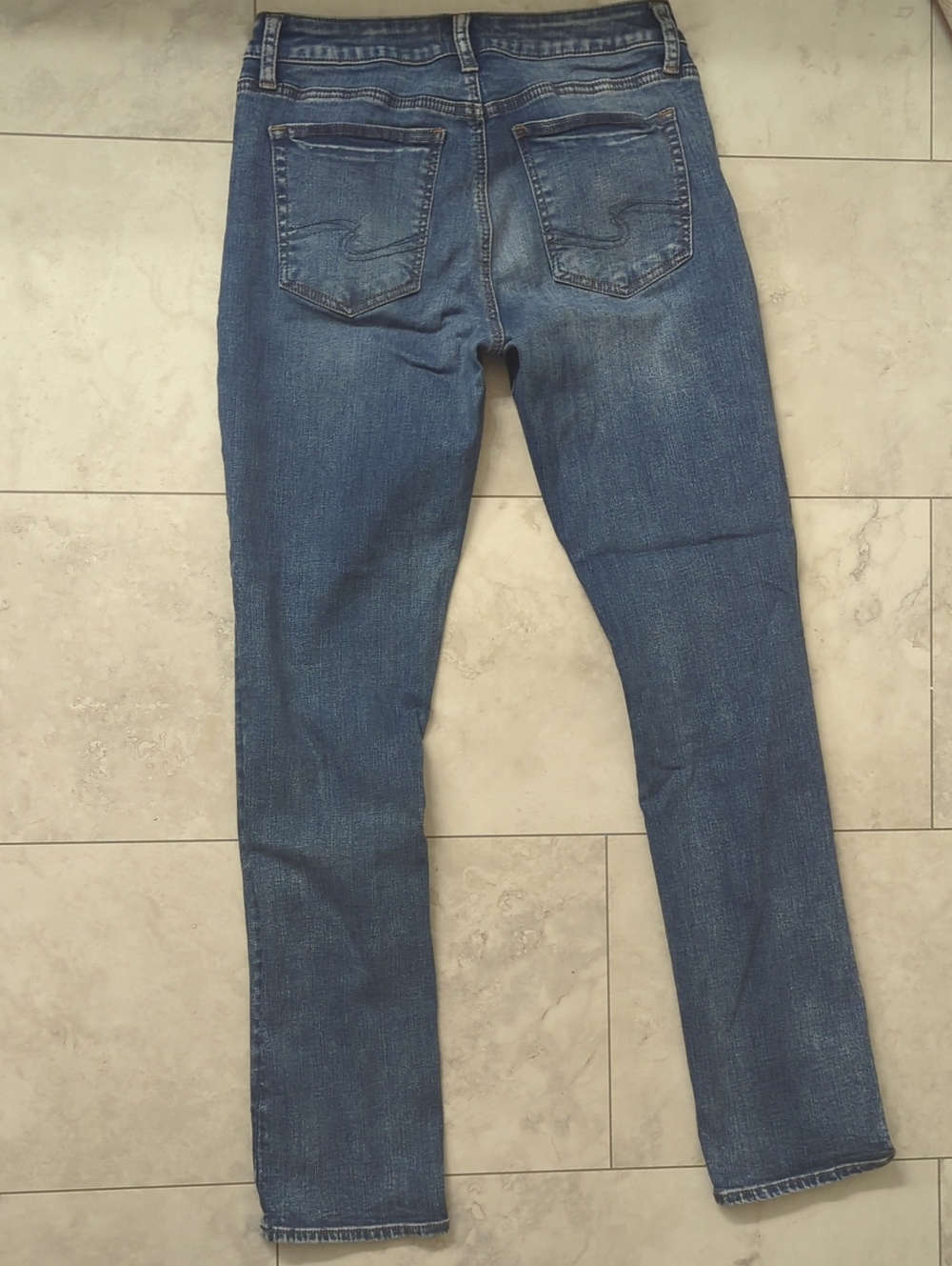 Silver Jeans - Picture 4 of 4